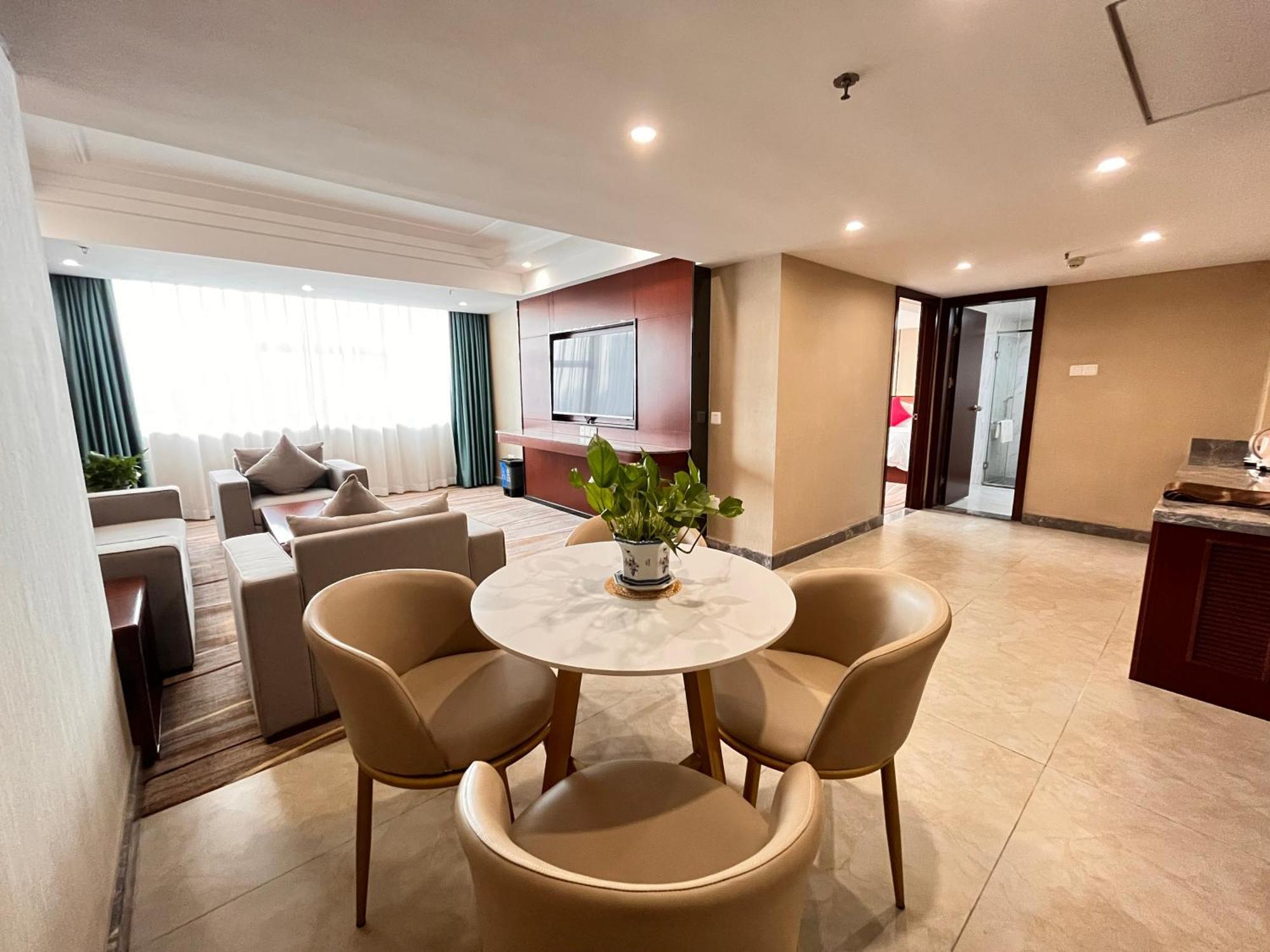 Skyline Plaza Hotel Guangzhou Dış mekan fotoğraf