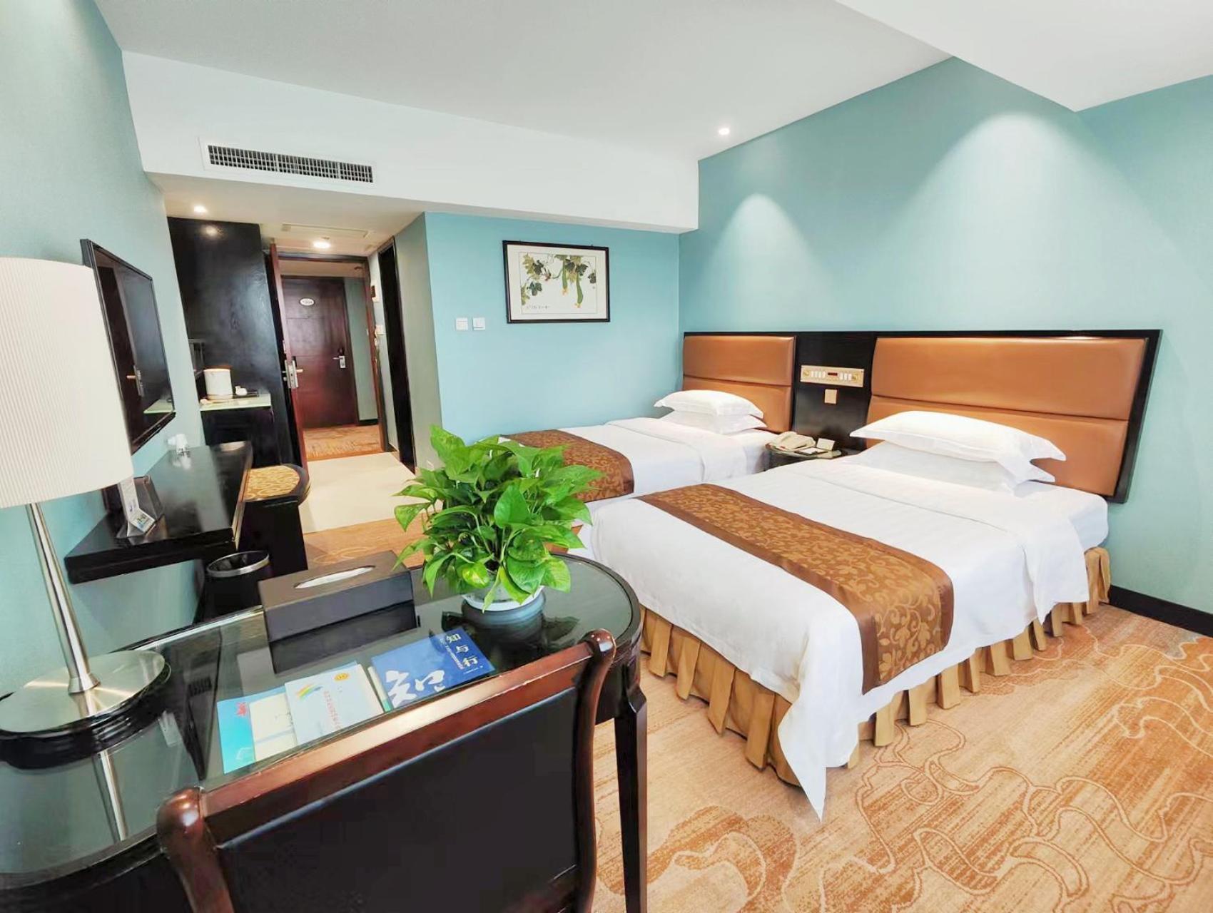 Skyline Plaza Hotel Guangzhou Dış mekan fotoğraf