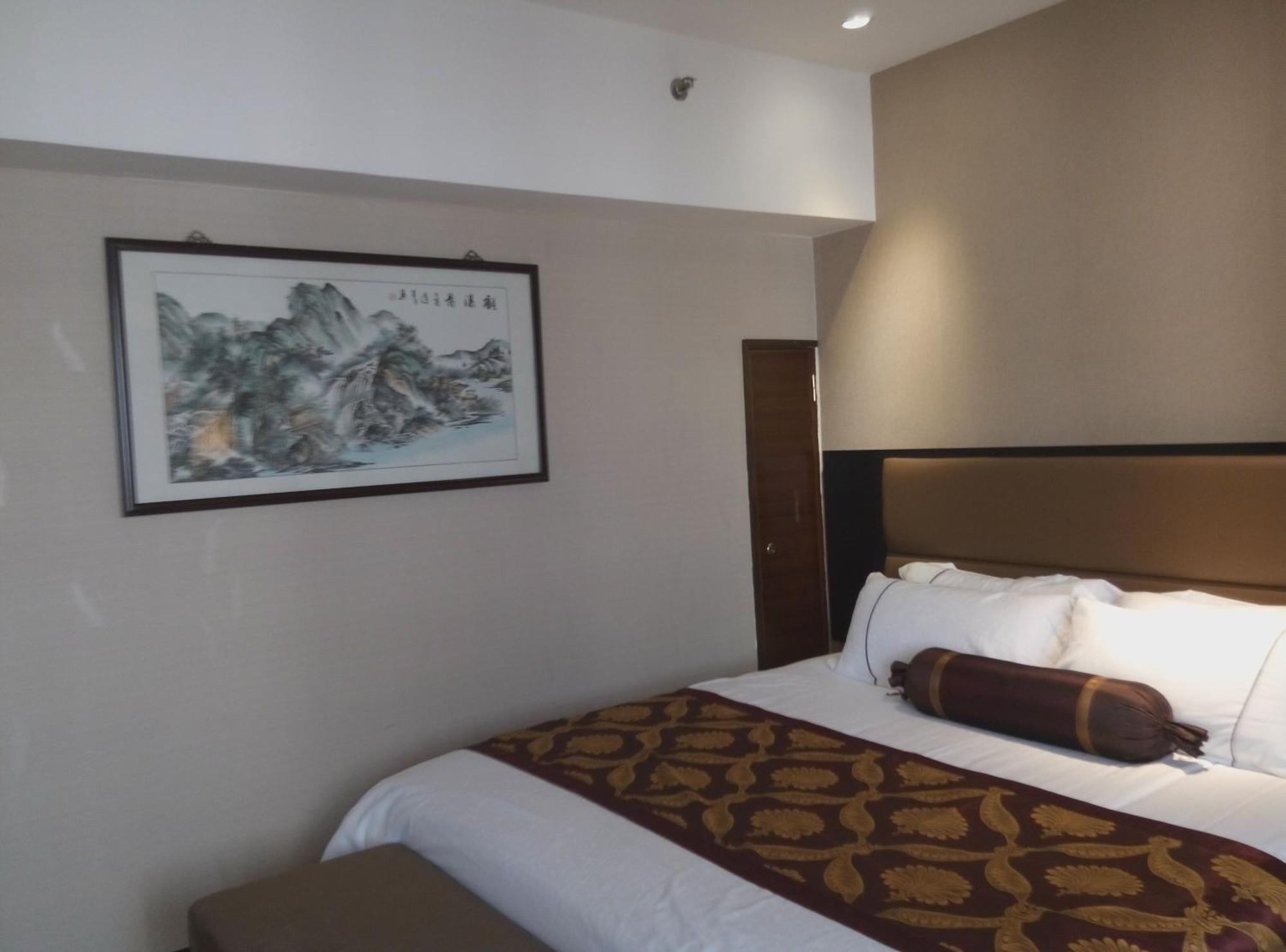 Skyline Plaza Hotel Guangzhou Dış mekan fotoğraf