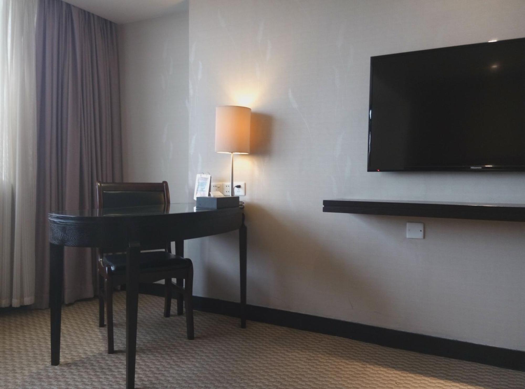 Skyline Plaza Hotel Guangzhou Dış mekan fotoğraf